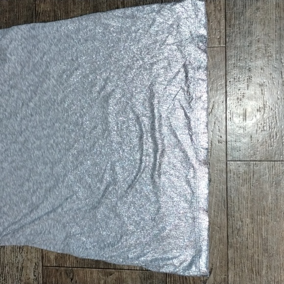 EUC American Eagle Tee - Picture 7 of 8